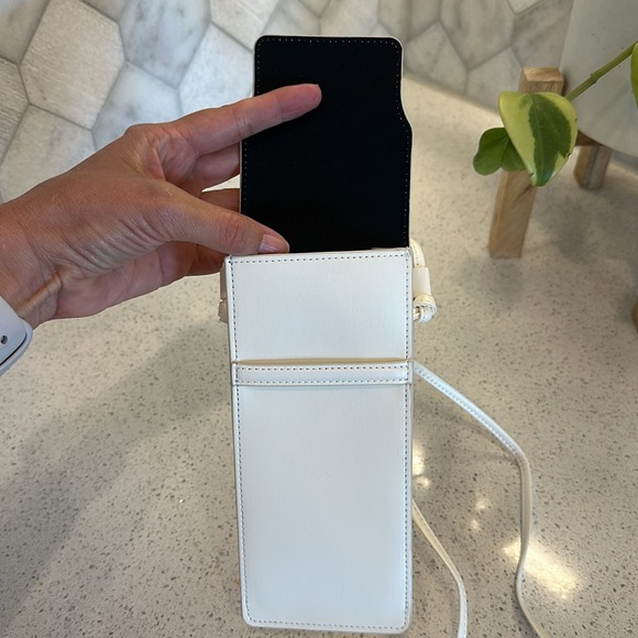 Celine authentic mini luxury crossbody sunglasses/phone case/carrier white NWOT - Picture 4 of 6